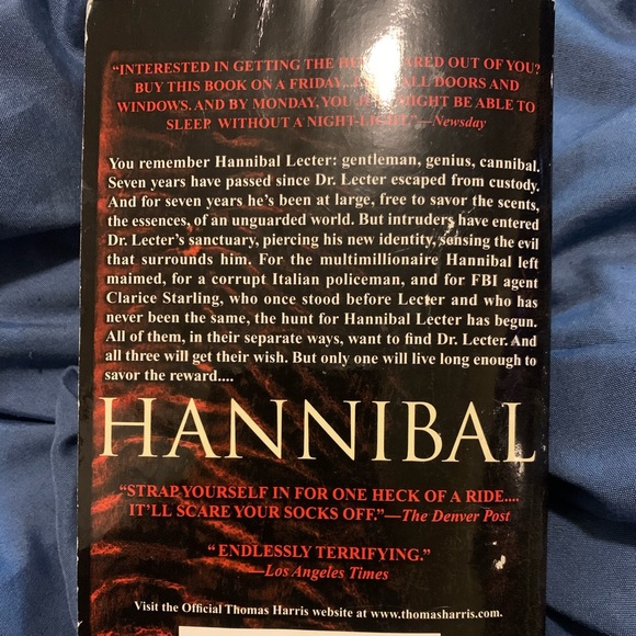 Hannibal by Thomas Harris Book - Picture 4 of 7